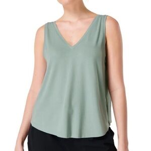 Sweaty Betty Blue Green Sleeveless V-Neck Wave Holistic Tank Top Workout Shirt